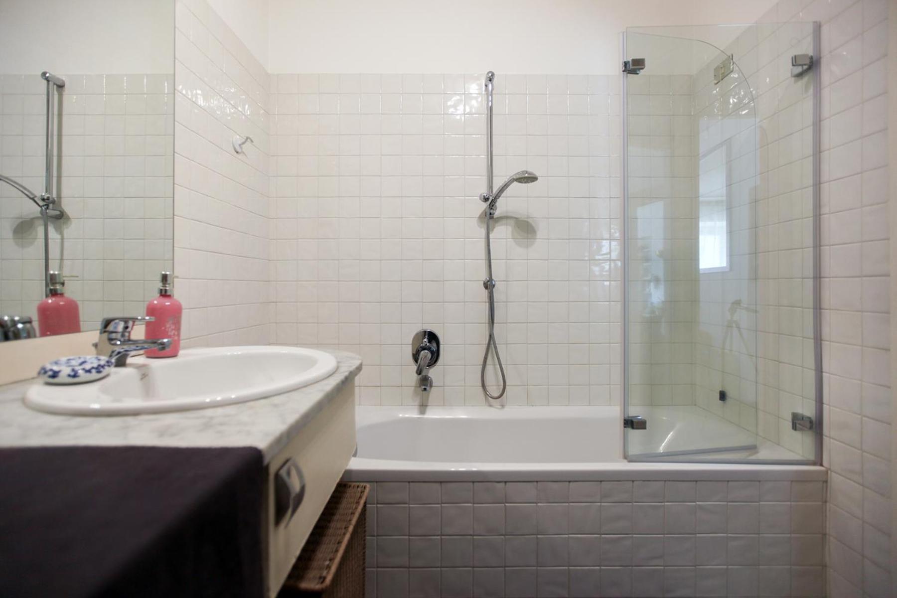 Charme In Brera, 1 Bdrm Apartment *