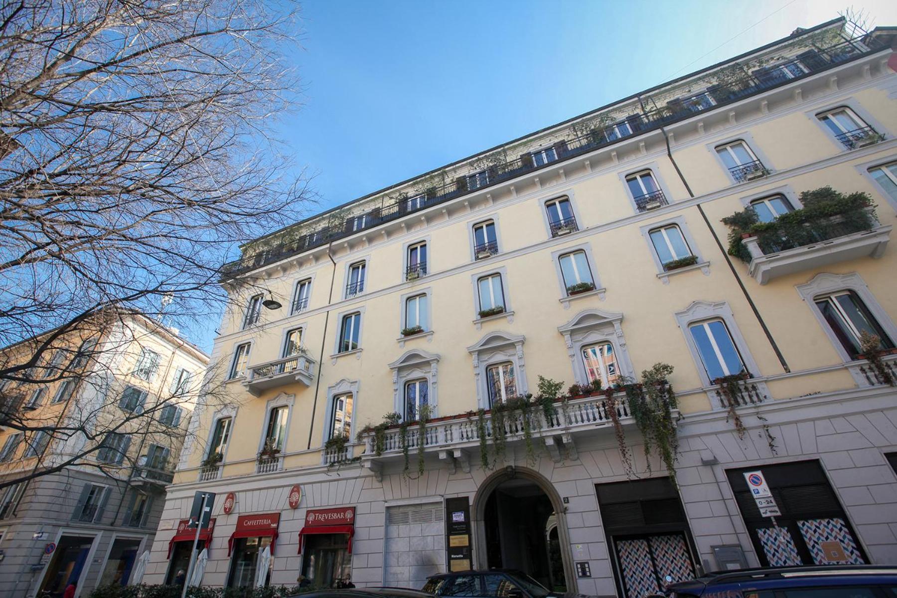 Apartment Charme In Brera, 1 Bdrm Milan